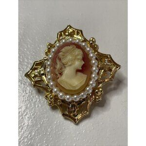 Vintage Cameo Brooch Pin Signed RNK Estate Gold Toned Faux Pearl Resin Open Work